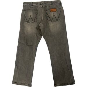 Wrangler men’s jeans black washed slim straight size 38x28 western